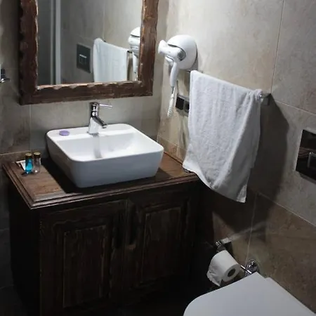 Bungalow Life Garden Hotel *